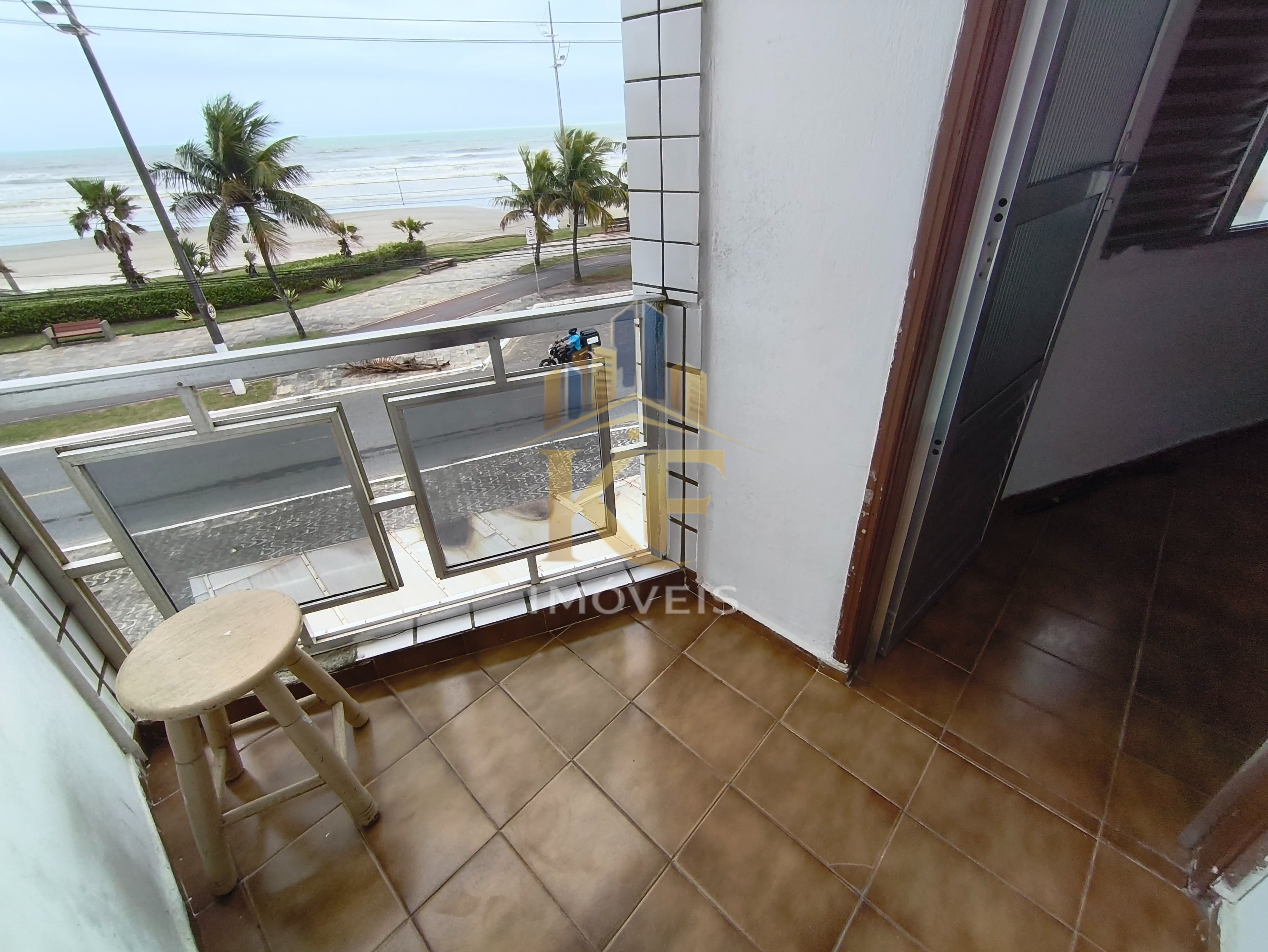 Apartamento na Vila Caiçara em Praia Grande SP