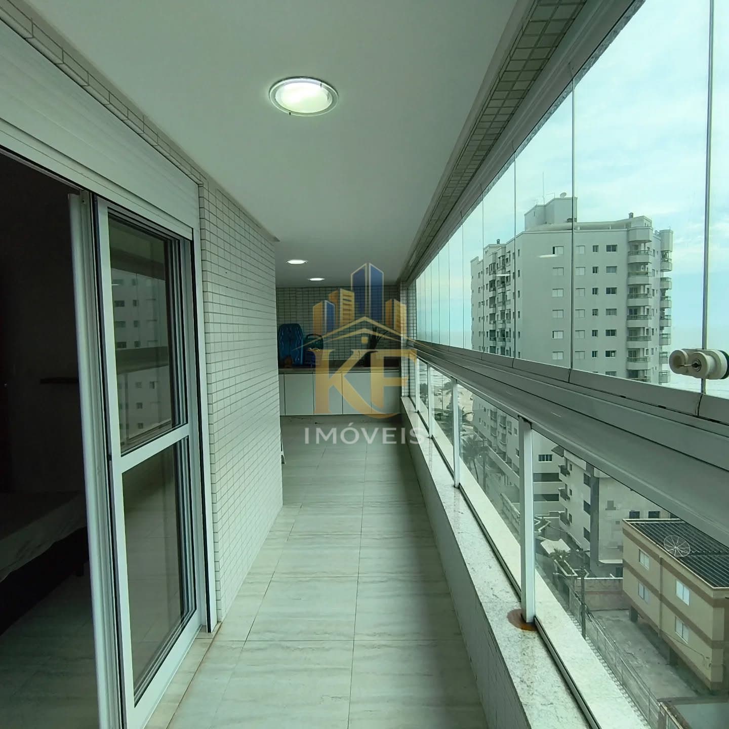 Apartamento na Vila Caiçara em Praia Grande SP